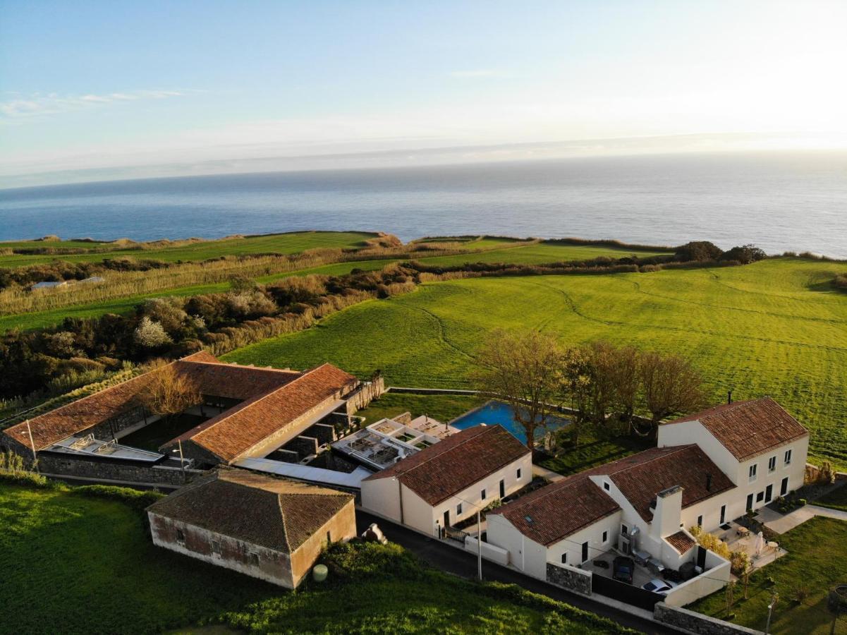 Sensi Azores Nature And Spa Ginetes Exterior photo The Old School, aerial view