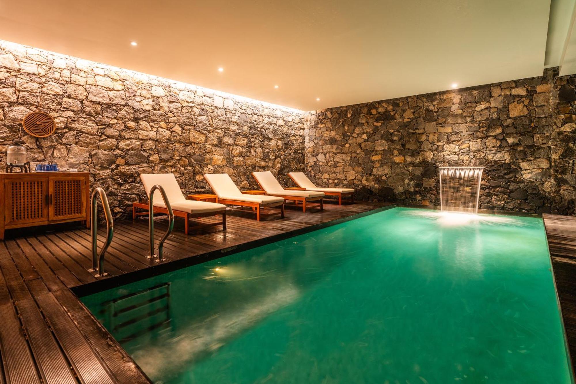 Sensi Azores Nature And Spa Ginetes Exterior photo The swimming pool at the hotel