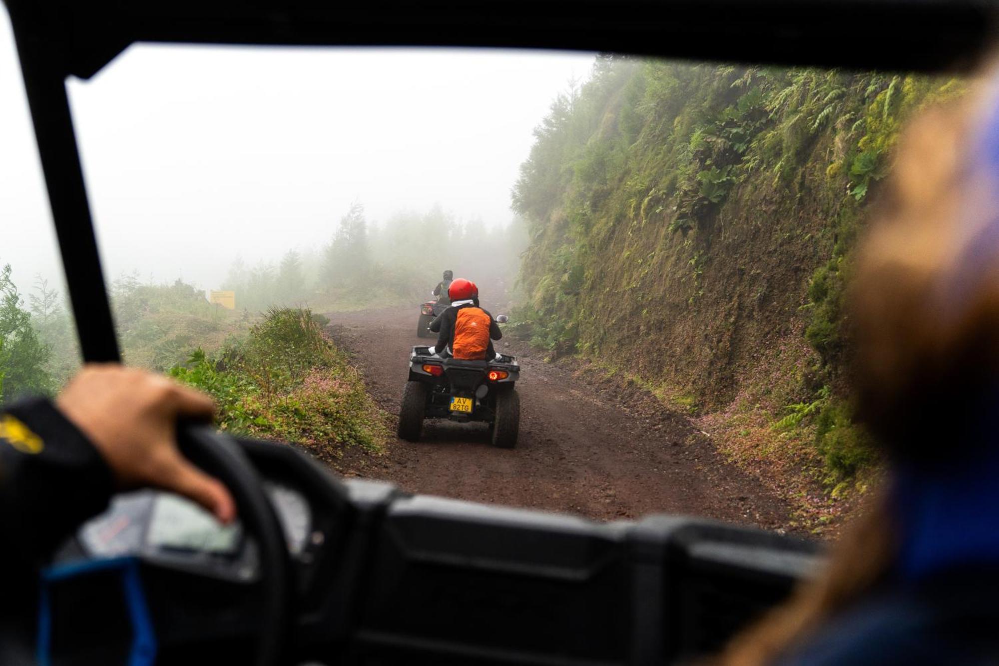 Sensi Azores Nature And Spa Ginetes Exterior photo ATV riding in Hawaii